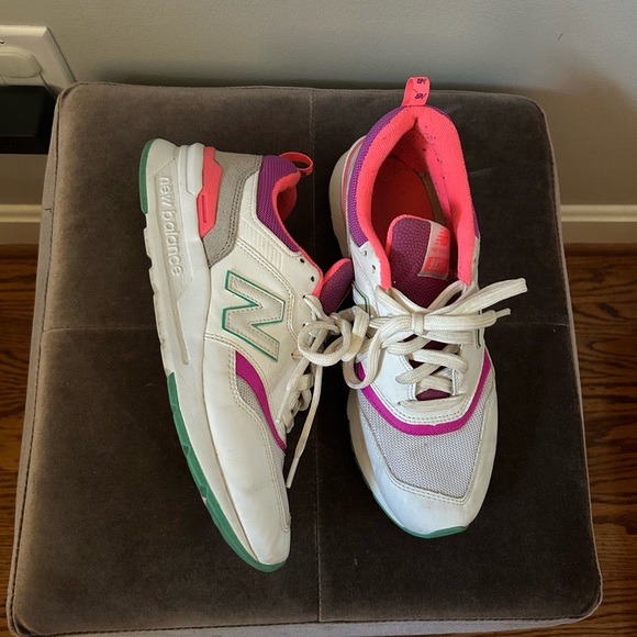 Neon sneakers- size 9 - Picture 2 of 5